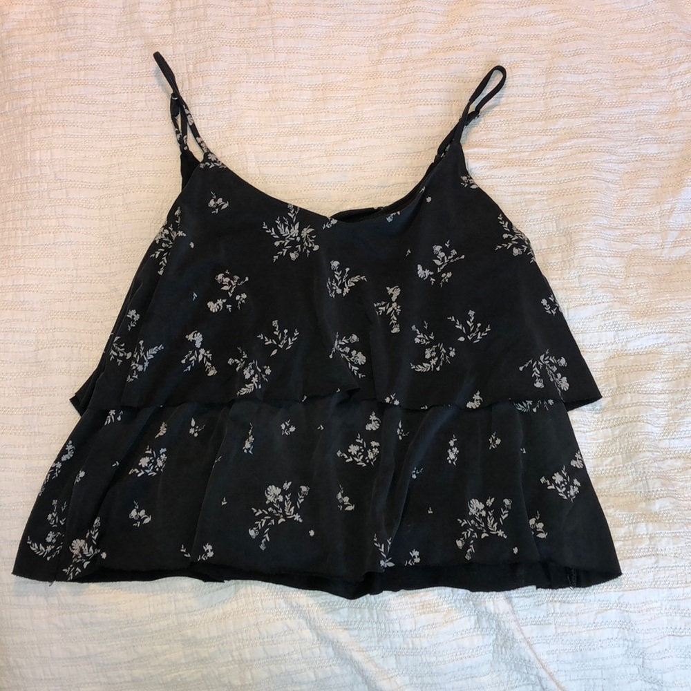 Black flower tank top